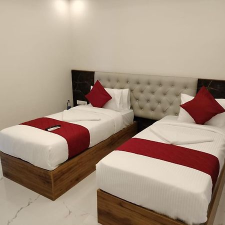 Mayuri Residency Hotel Attibele Екстер'єр фото