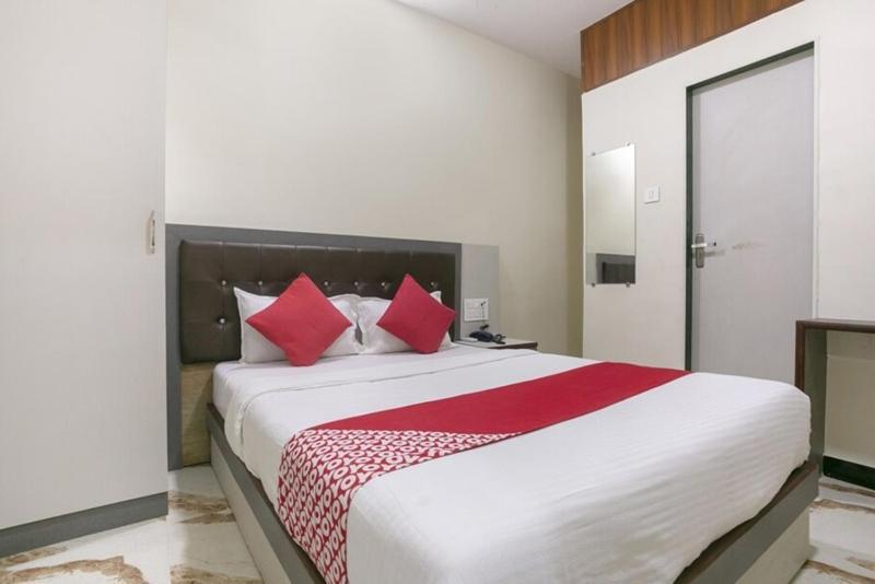 Mayuri Residency Hotel Attibele Екстер'єр фото