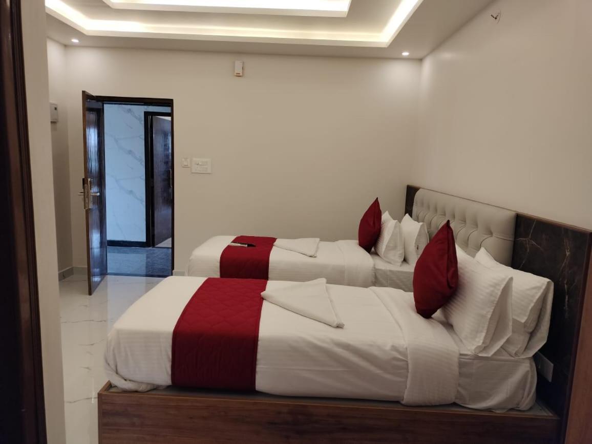 Mayuri Residency Hotel Attibele Екстер'єр фото