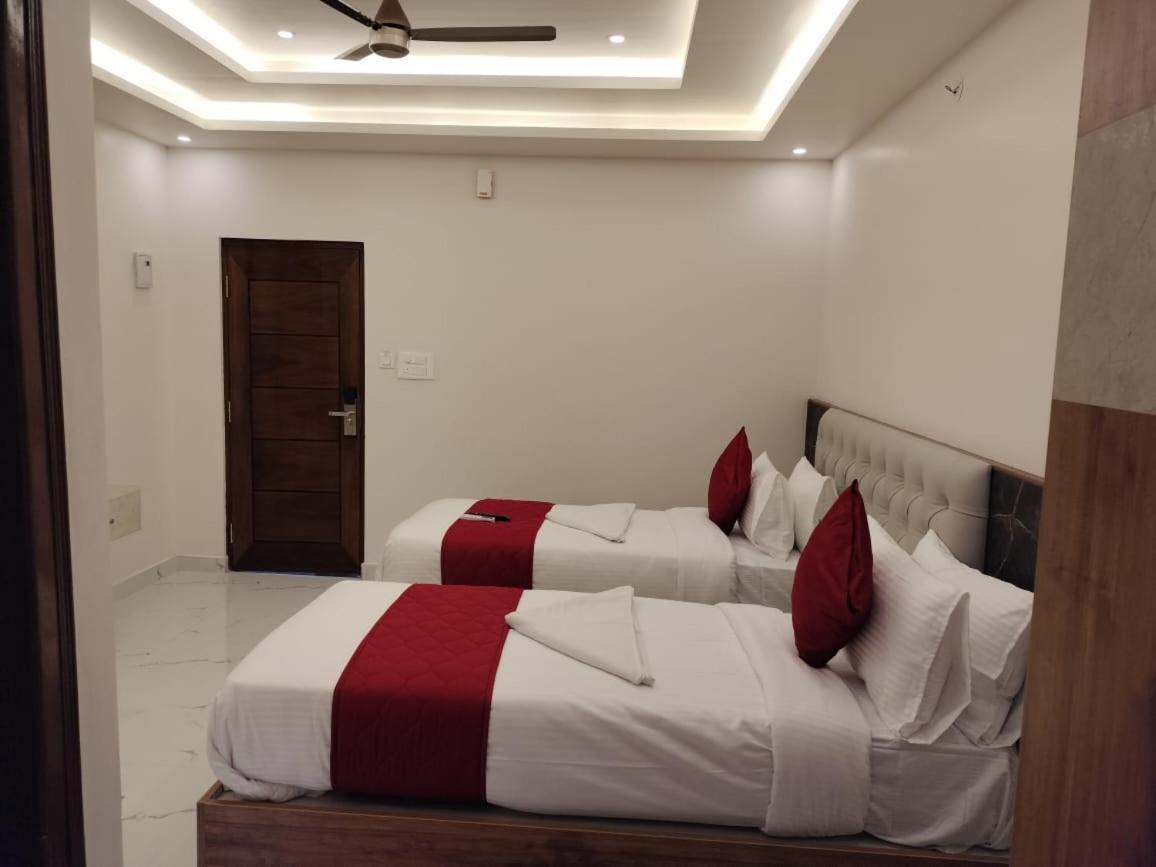 Mayuri Residency Hotel Attibele Екстер'єр фото